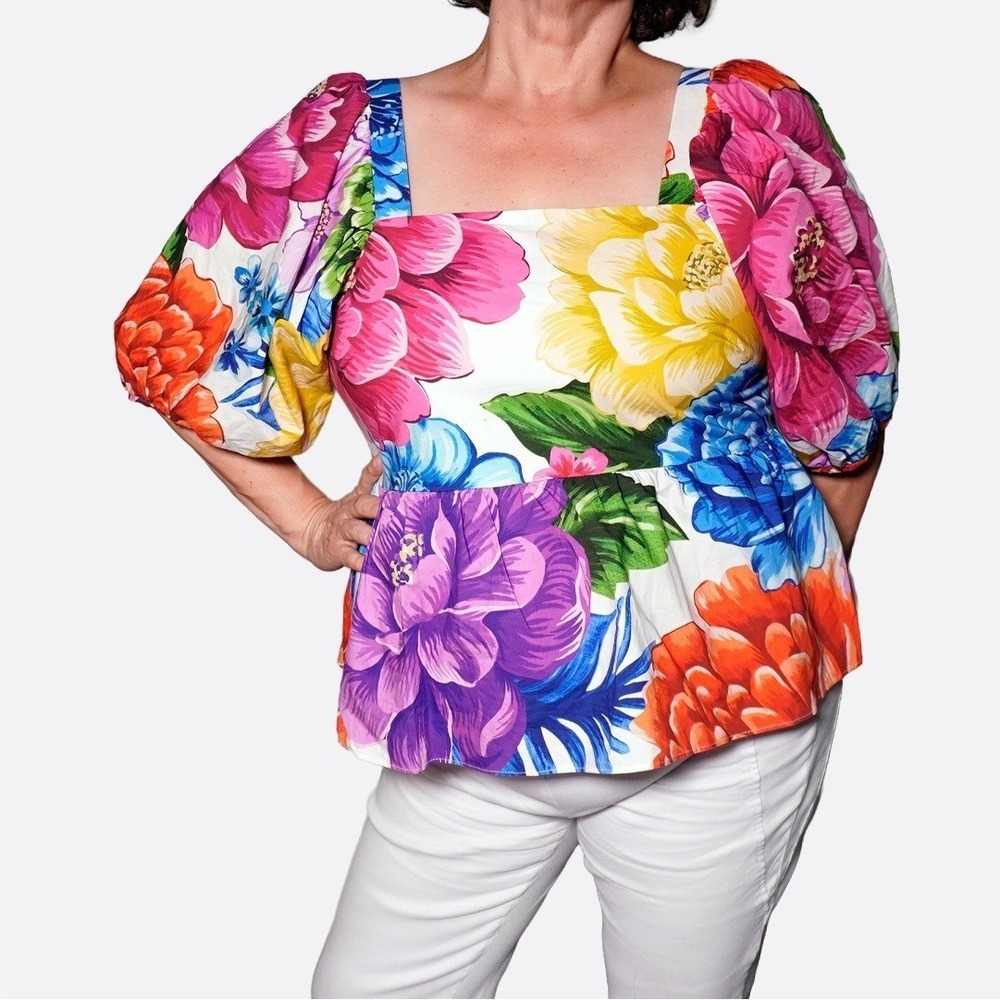 FARM Rio Rainbow Chita Luxury Peplum Blouse Plus 1X XL Vibrant Tropical Floral‎